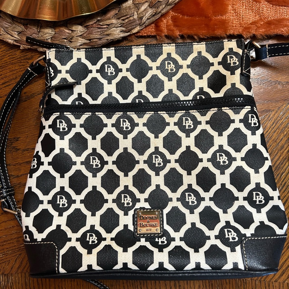 Dooney & Bourke Patterned Crossbody Bag